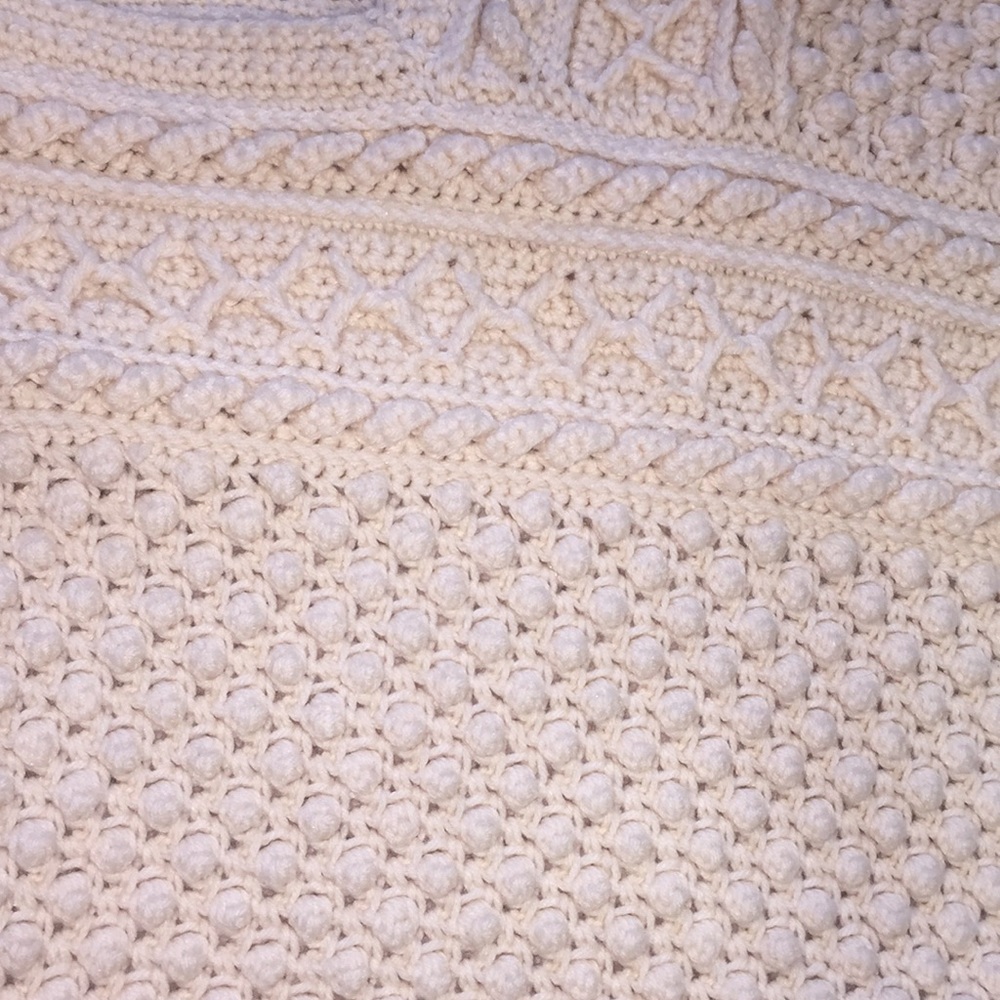 Poncho - Picture 2 of 2